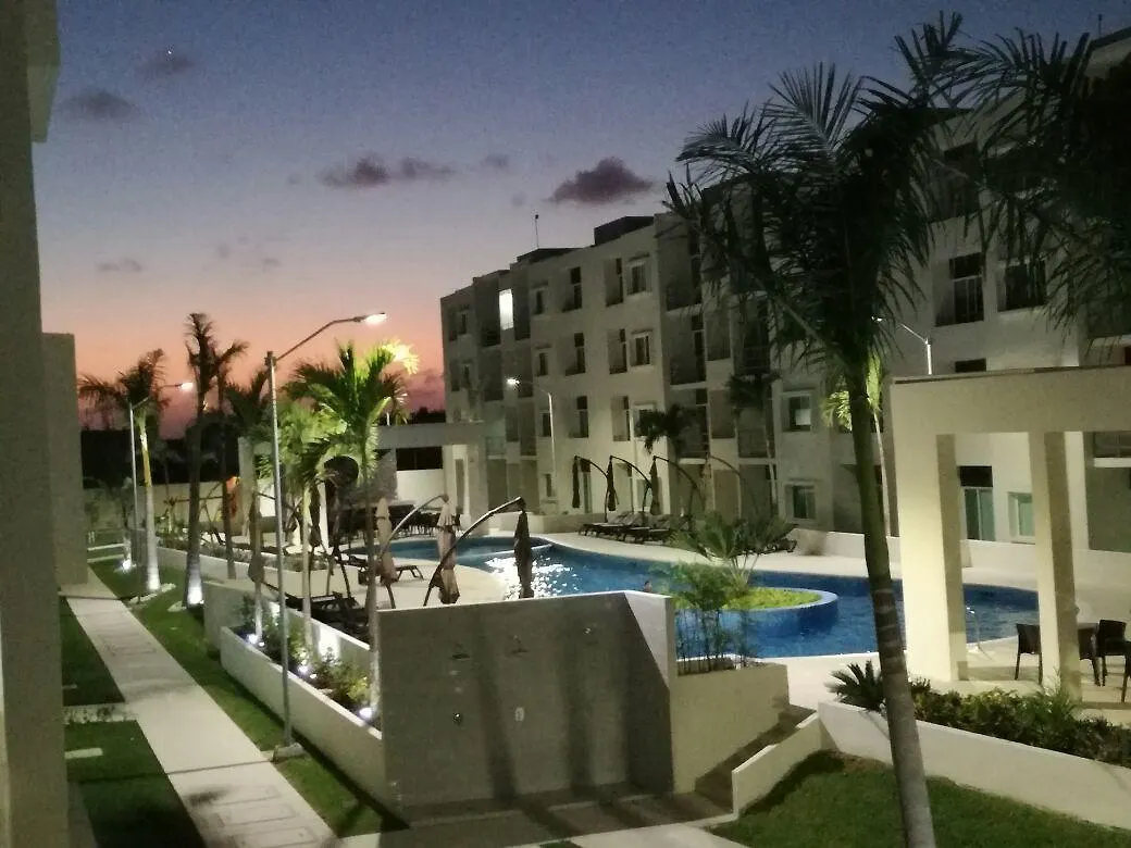Contacten van Springs Luxury Condos By The Spot